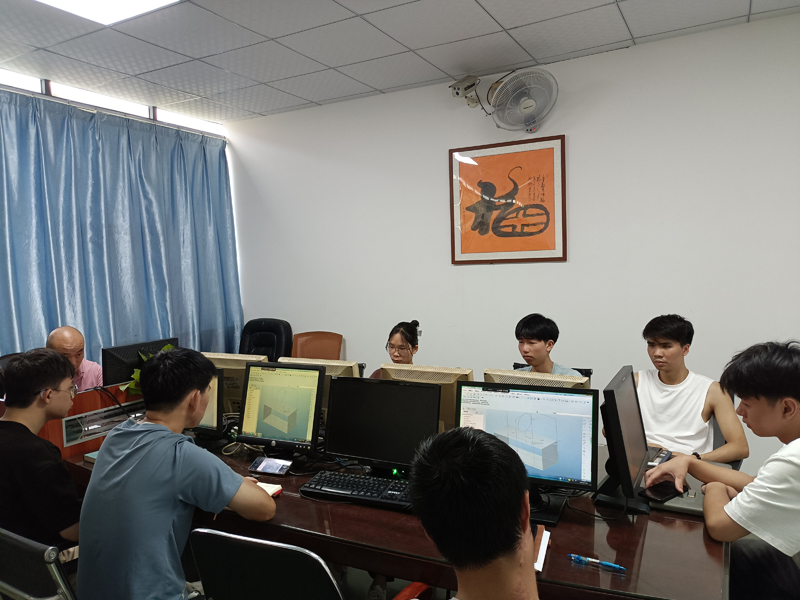 万江天骄产品设计班上课现场