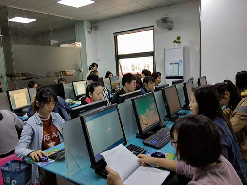 东莞万江天骄电商班课后练习 
